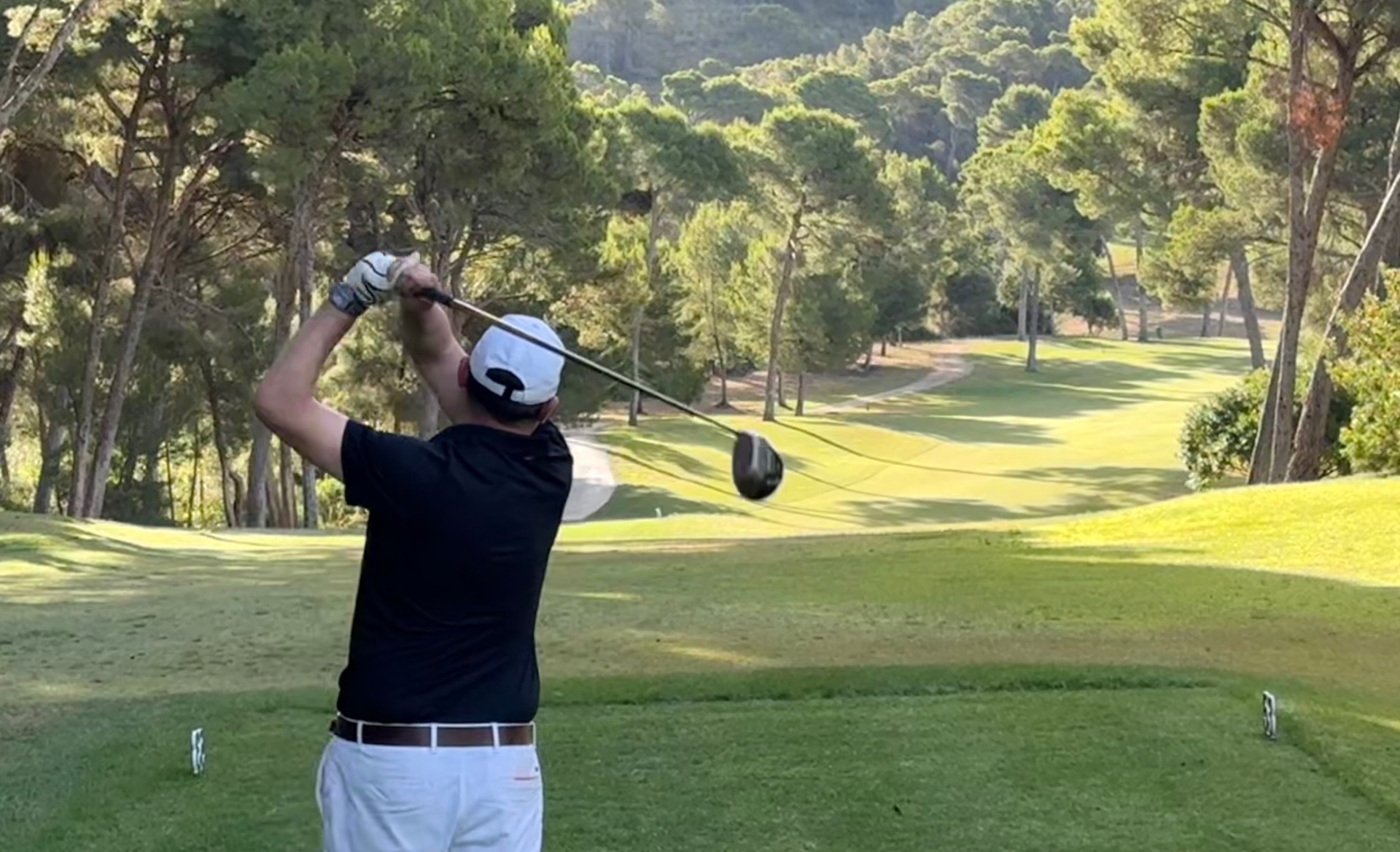 Pula Golf · Pinienwald-Fairway